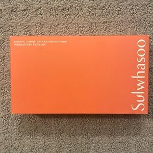 Brand new Sulwhasoo Essential comfort daily routine kit